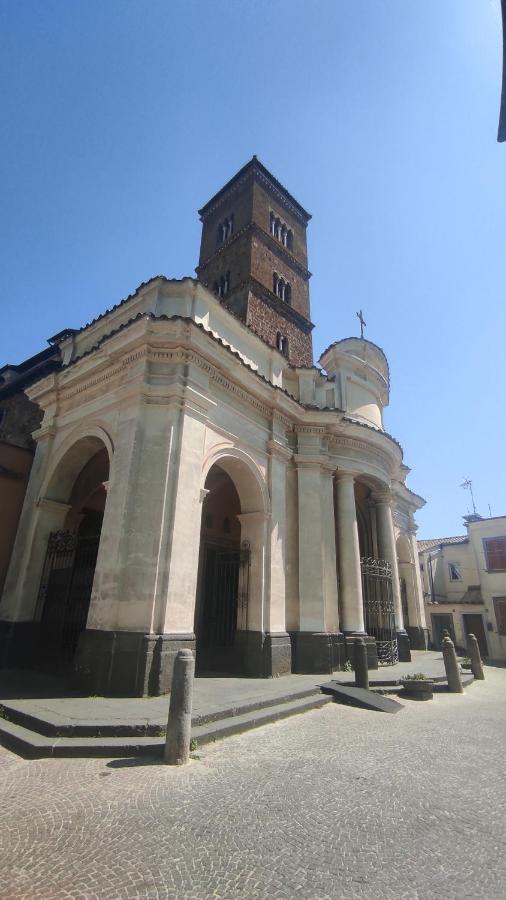 Piazza Duomo Casa Vacanze Sutri Buitenkant foto